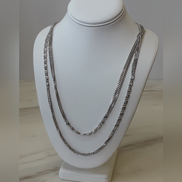 MONET Fancy Paper Clip Pat Pend. Silver Tone Chain Link Necklace - Picture 2 of 7